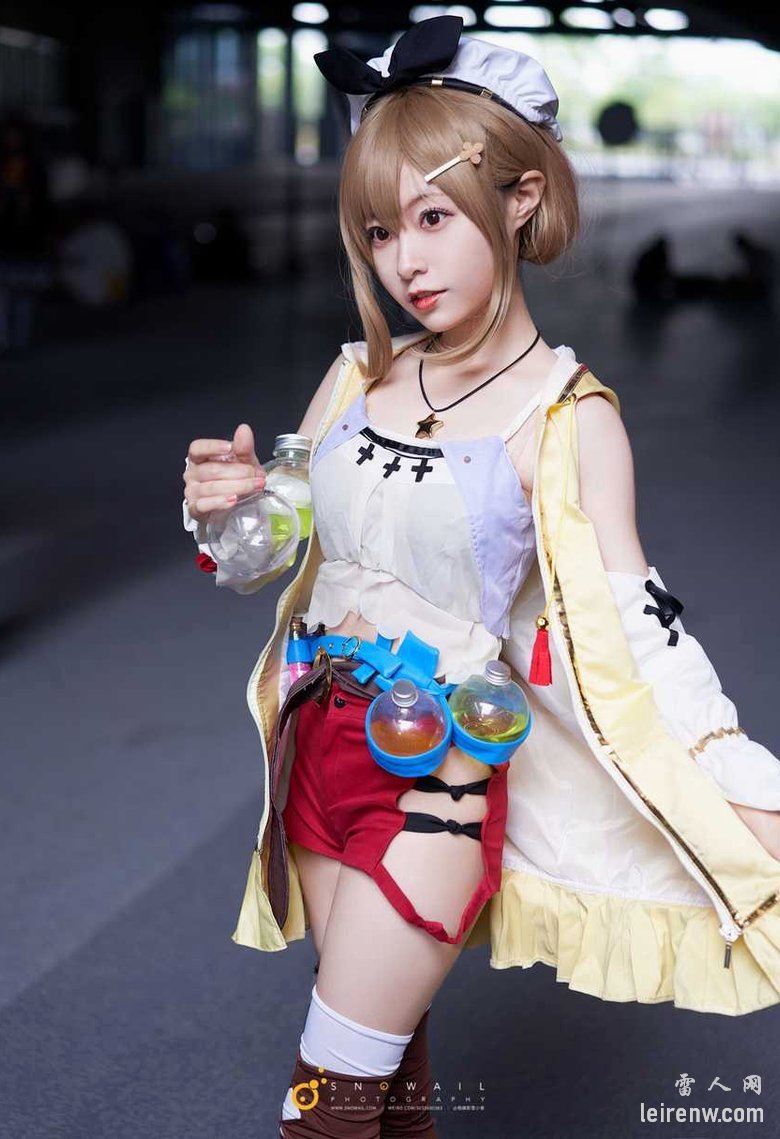 艾瑞丝蒂法百合之吻 上海漫展jk女cp26之小稚稚稚酱专访