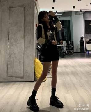 网红猪有蹄猪蹄不喝酒个人资料_写真图片