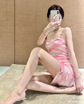 虎牙正恒冷饮（许妹）微博生活照、个人资料、写真