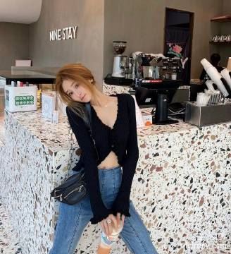 抖音fox严谨微博生活照、个人资料、写真