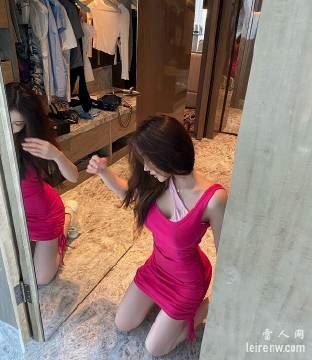 抖音fox严谨微博生活照、个人资料、写真