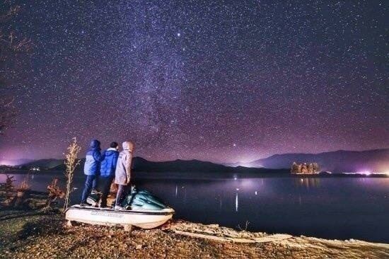 游记作文800字那是脖颈骨头被捏