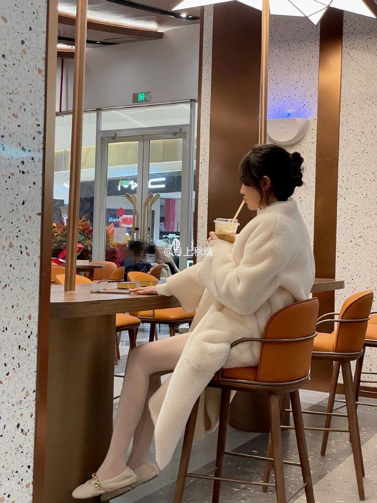 2020日本「最可爱女子高中生」大赛决选 11 人出炉，女孩正到神似台湾美女周子瑜？