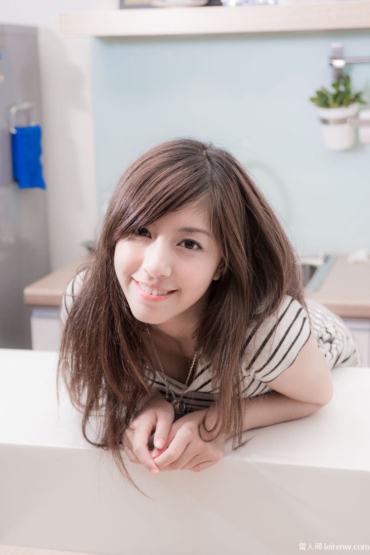 思春期 邻居的小姐妹