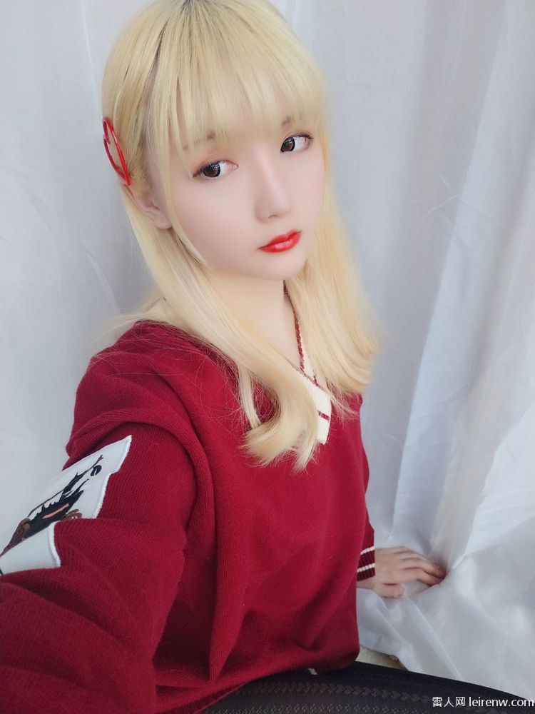 可恶教师对学生下手星之迟迟 《玫瑰月光包》