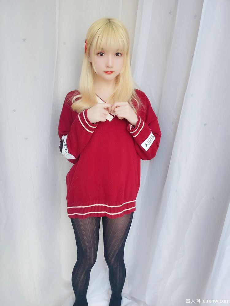 可恶教师对学生下手星之迟迟 《玫瑰月光包》