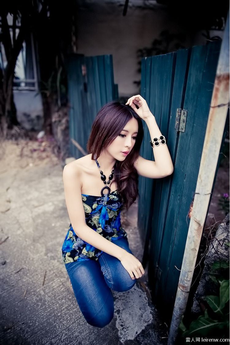 最高的情妇，大眼正妹