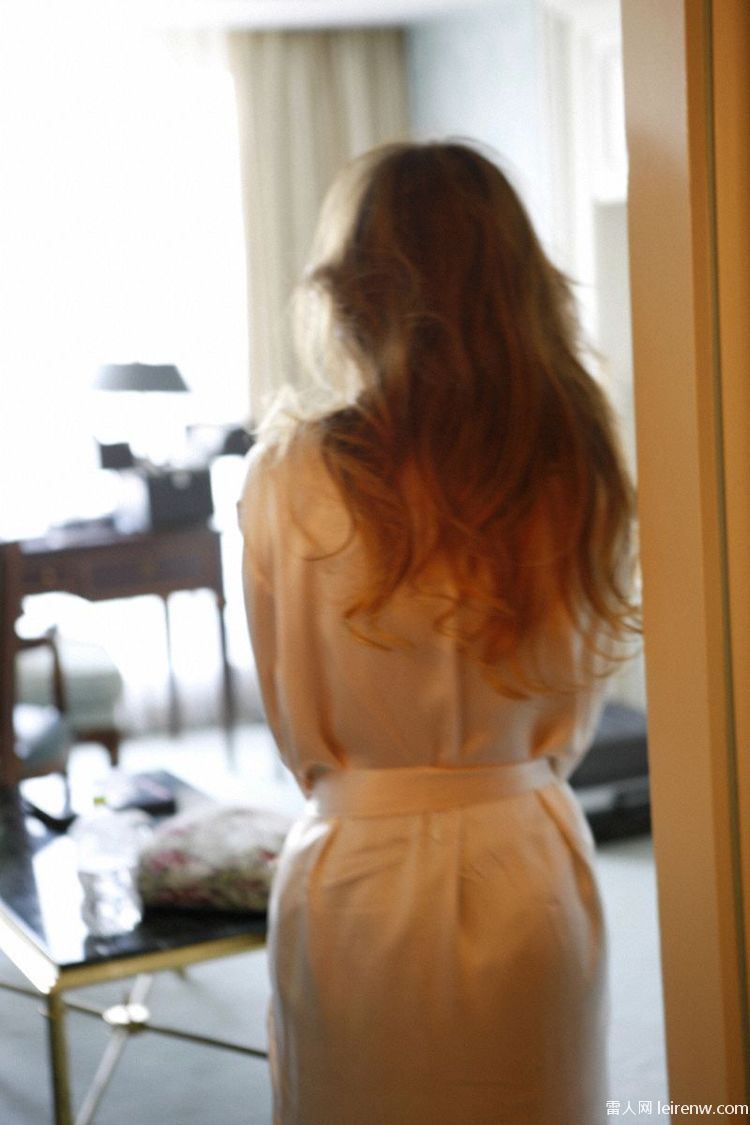 顽皮的妹妹安静的时候