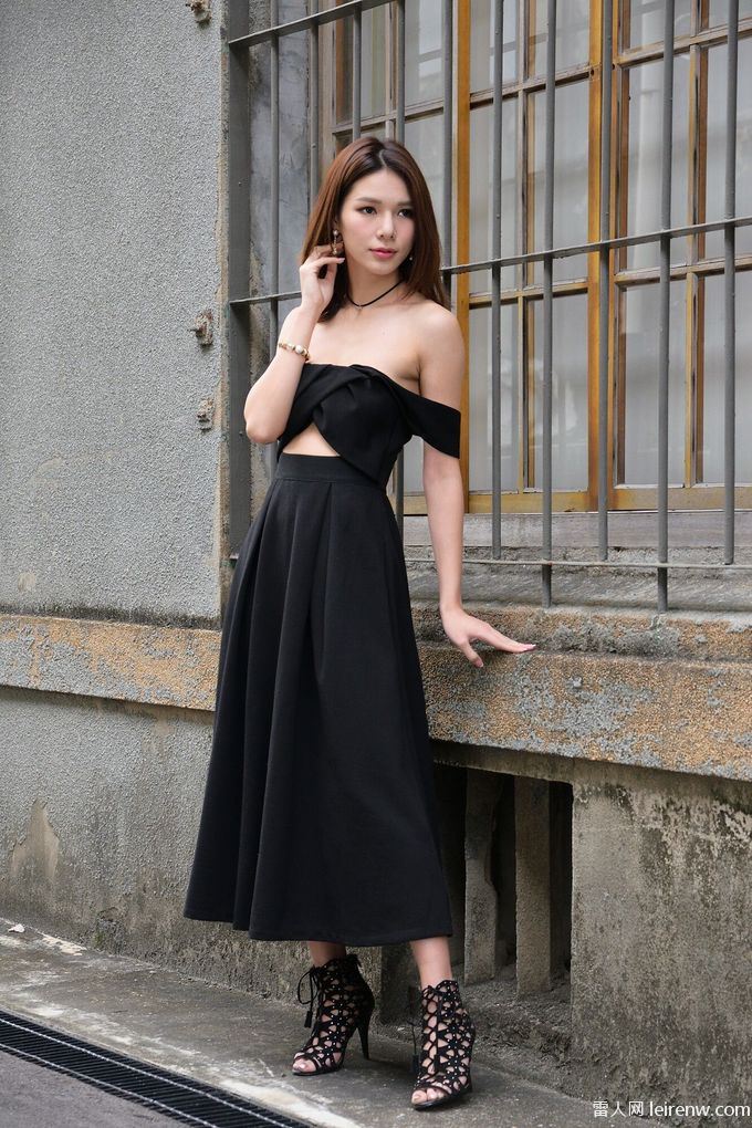 募集 19岁女子大生等你下课