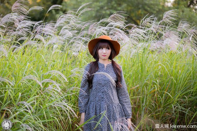 19岁美女的田园风情