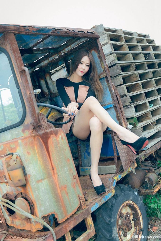 結城美緒 24歳 大学里期待甜甜的爱情