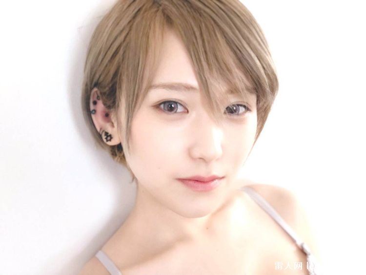 椎名空被100人追的那部作品，椎名空出会って速攻在线观看