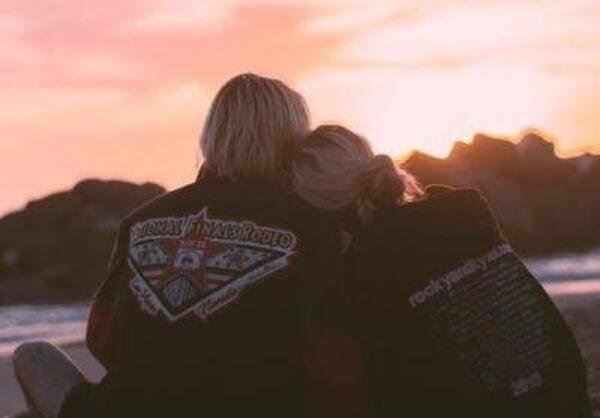 分手后还能挽回的10个征兆，分手后有这10种表现代表能复合