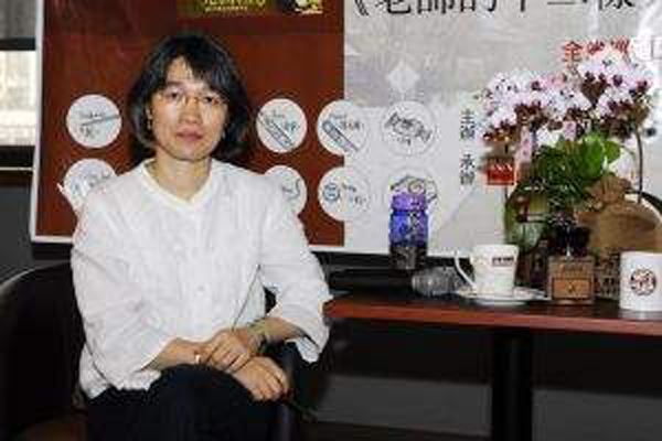 台湾十大女作家之首与琼瑶为好友，三毛竟然委居第二名