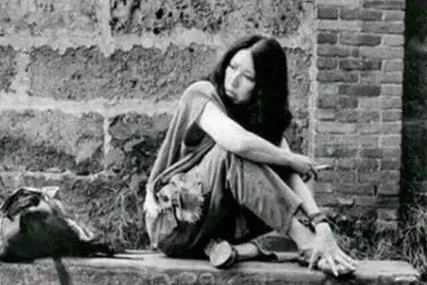 台湾十大女作家之首与琼瑶为好友，三毛竟然委居第二名