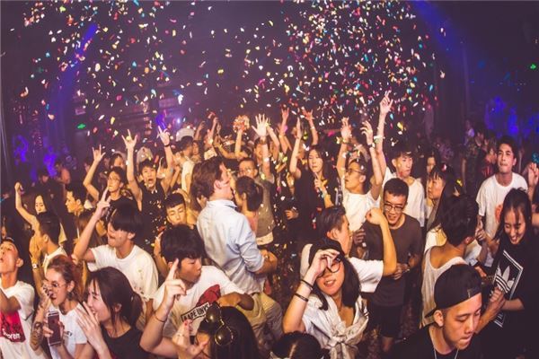 西安十大酒吧排行榜：迈阿密酒吧上榜，贰麻酒馆第一