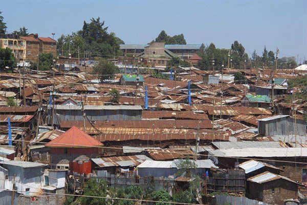 世界十大最大的贫民窟 第一奥兰吉镇贫民窟居住人数超200万