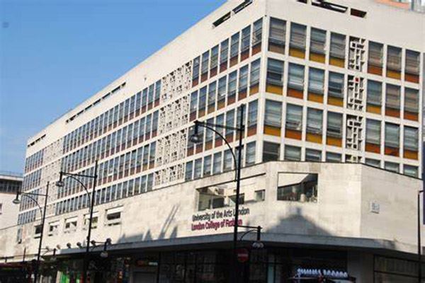 全球十大最佳时装学校 中央圣马丁斯第一金斯顿仅第五