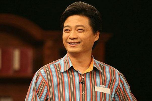 中国十大主持人排行榜：白岩松上榜，第四唯一女性