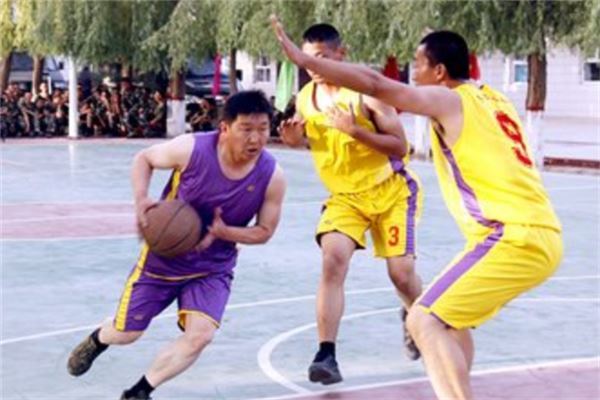 昆明十大运动中心排行榜:篮球公园上榜,新亚洲体育城第九