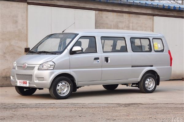 十大面包车品牌排行榜：东风小康上榜，五菱第一