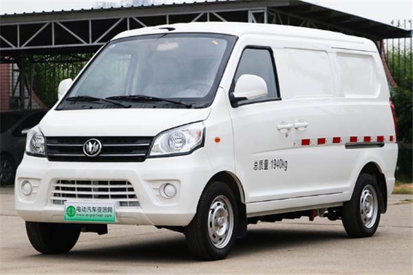 十大面包车品牌排行榜：东风小康上榜，五菱第一