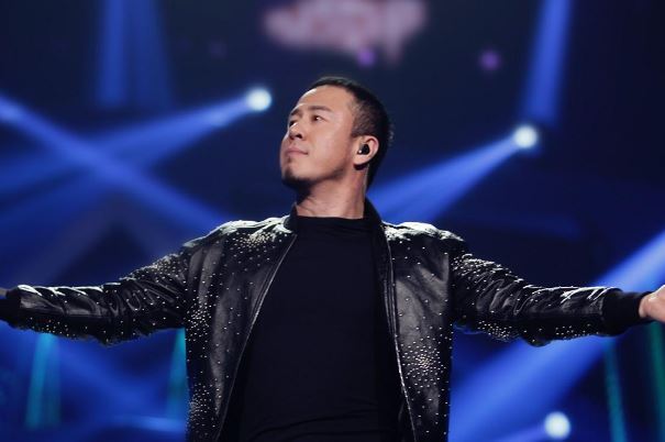 杨坤十大经典歌曲排行榜：《无所谓》上榜，第一无人能及