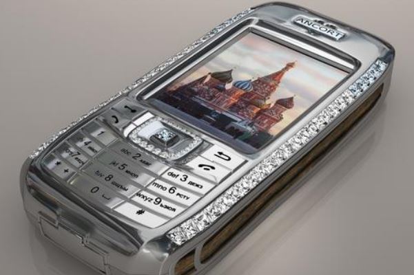 世界十大名贵手机：第一私人定制，价值高达一个亿