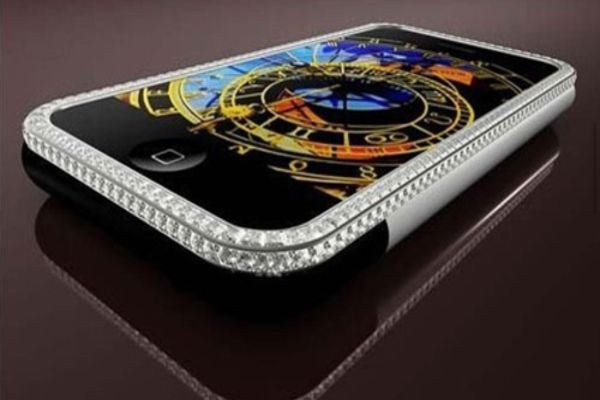 世界十大最贵奢侈品手机 iPhone Princess Plus18万美元
