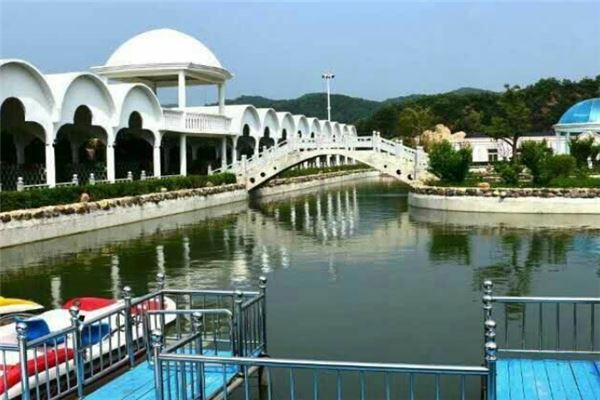 鞍山十大本地玩乐排行榜:快乐迪KTV上榜,第三是蹦床公园