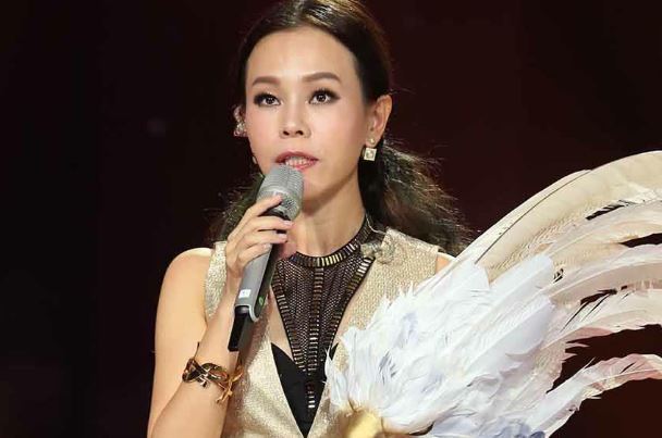 彭佳慧十大经典老歌排行榜：《相见恨晚》上榜，值得单曲循坏