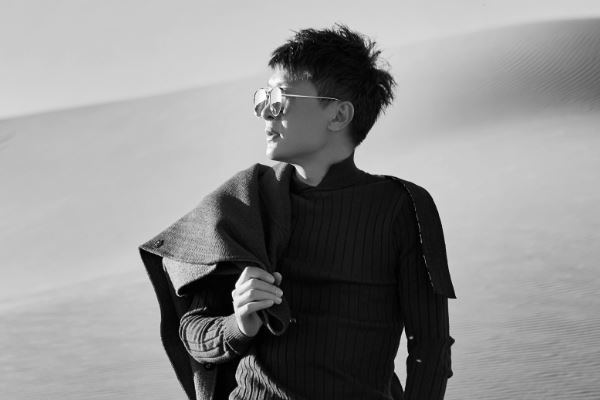 樊凡十大经典歌曲排行榜：《回味》上榜，第一句句扎心