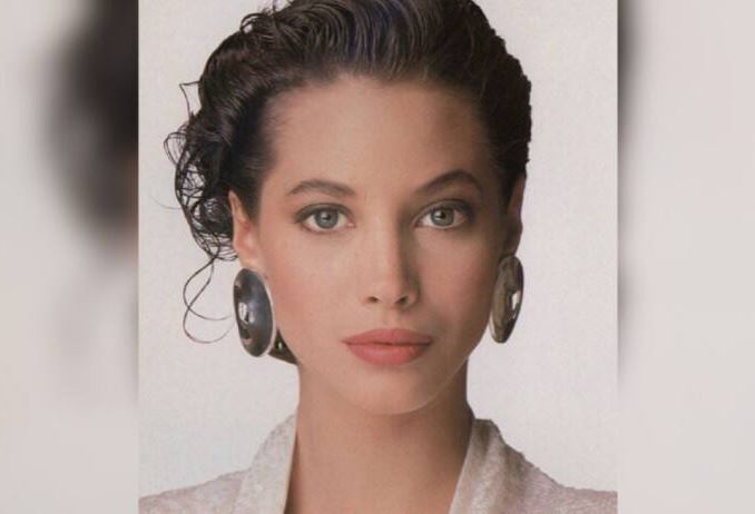 全球五大传奇超模排行榜 第一名为黑珍珠，第二为世界级美女