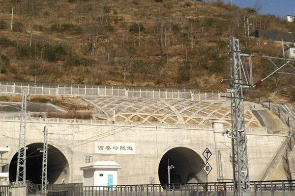 世界公路隧道长度排名：太行山第三 第一32.645公里