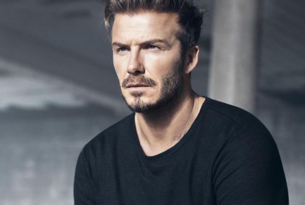 世界十大足球巨星排行榜：贝利上榜，第一历经诸多坎坷