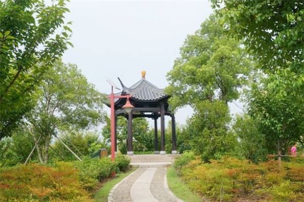 赣州十大公园广场排行榜：黄金广场上榜，第一具有历史意义