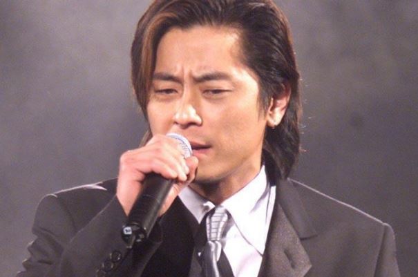 王杰十大经典歌曲排行榜：《不浪漫罪名》上榜，第六令人心碎