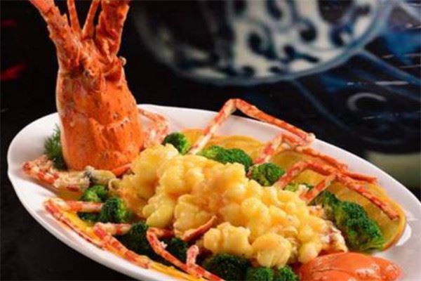 广东十大菜式排行榜:糖醋咕噜肉上榜,第六是老火靓汤