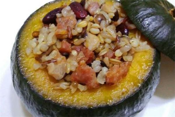 广东十大菜式排行榜:糖醋咕噜肉上榜,第六是老火靓汤