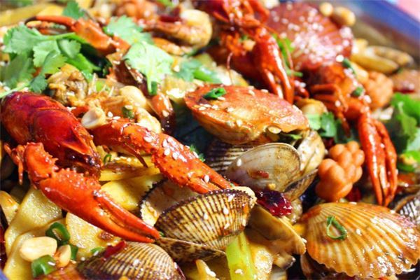 大连十大热门美食店排行榜：充丼日本料理上榜，第六有烤全羊