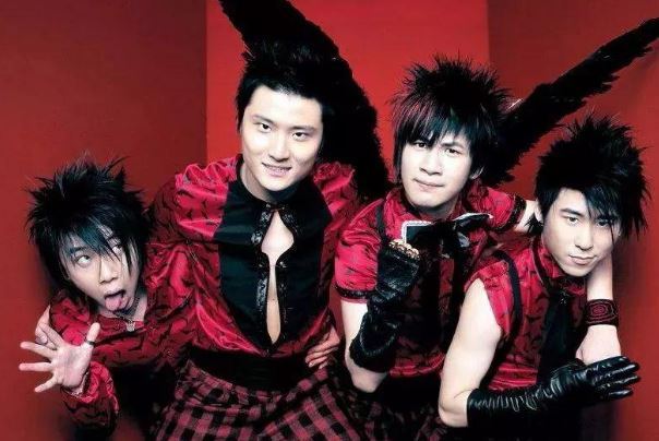 2021十大网络神曲排行榜:《我的滑板鞋》上榜,第二争做干饭人