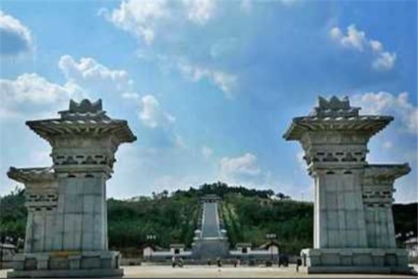 丹东景点排行榜前十：鸭绿江风景名胜区上榜，五龙山第一