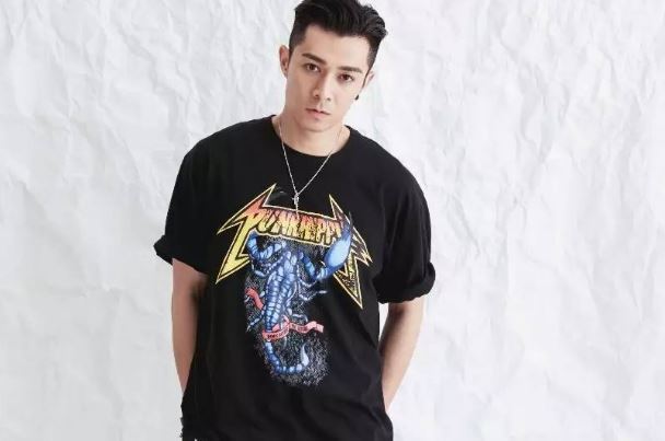 周柏豪超好听歌曲top10：《够钟》上榜，第五最为催泪