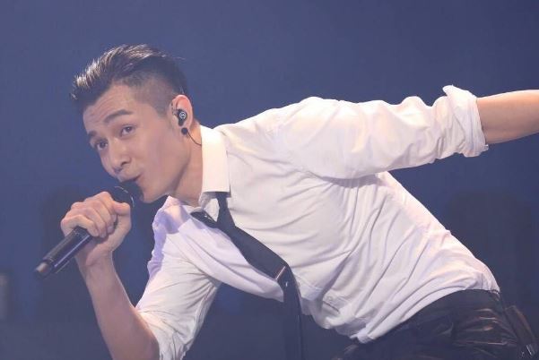 周柏豪超好听歌曲top10：《够钟》上榜，第五最为催泪