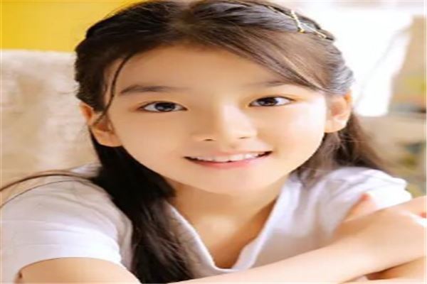 00后十大演技明星：张子枫上榜，易烊千玺最火