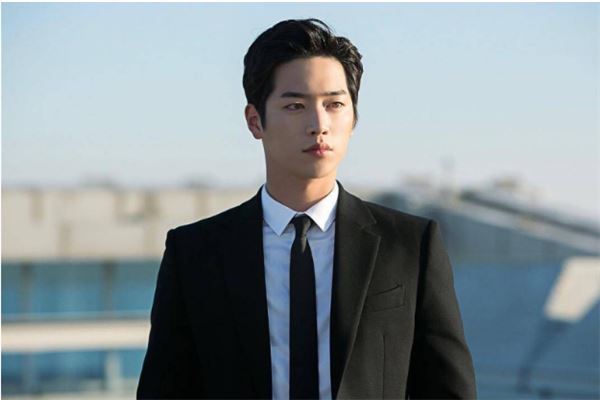 韩国十大美男明星排名：金秀贤上榜，都是实力与颜值并存