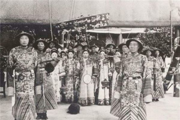 史上最坏的太监排行榜 李莲英垫底第一相当有名
