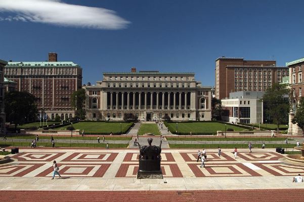 全球十大舞蹈大学排名：英国皇家芭蕾上榜，它是第一