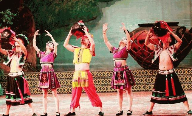 十大怀旧年代流行歌曲，100首必听经典老歌名单