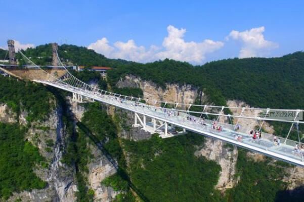 中国十大蹦极点,宜昌三峡蹦极上榜,第三被誉为西北第一跳